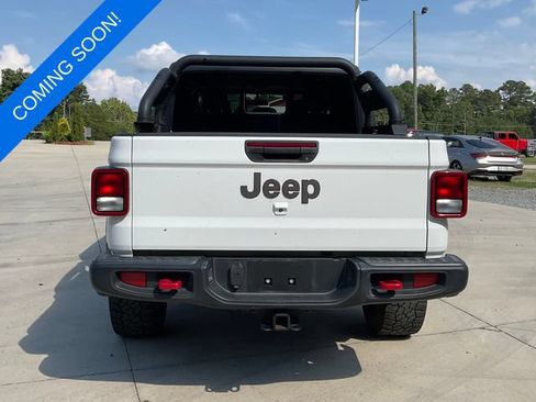 Used 2021 Jeep Gladiator Rubicon w/ Trailer Tow Package AWD/4WD image 2