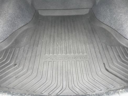 Used 2014 Honda Accord EX image 16