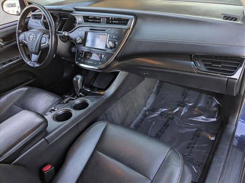 Used 2016 Toyota Avalon XLE Premium image 24
