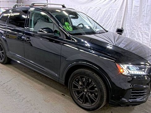 Used 2023 Audi Q7 2.0T Premium Plus w/ Premium Plus Package image 3