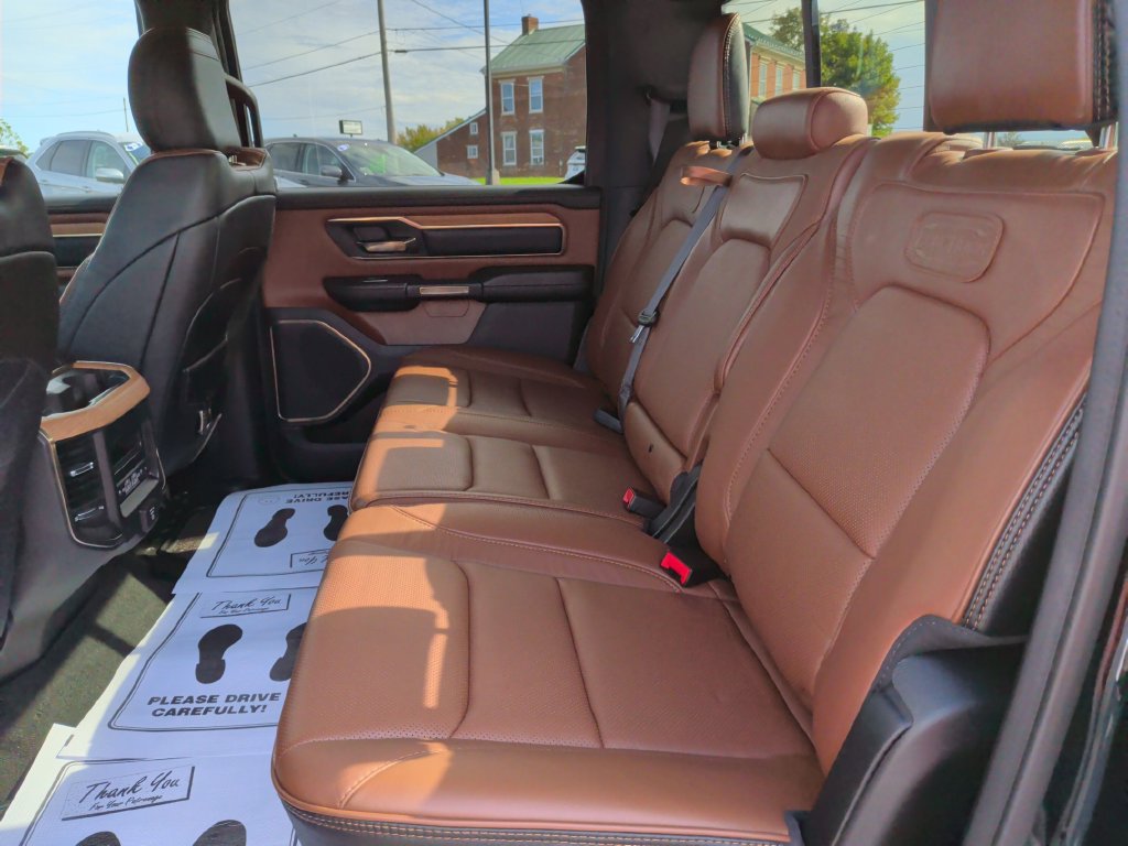 Used 2023 RAM 1500 Limited w/ Body Color Bumper Group AWD/4WD image 11
