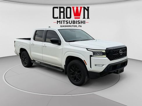 Used 2023 Nissan Frontier SV w/ Midnight Edition Package AWD/4WD image 1