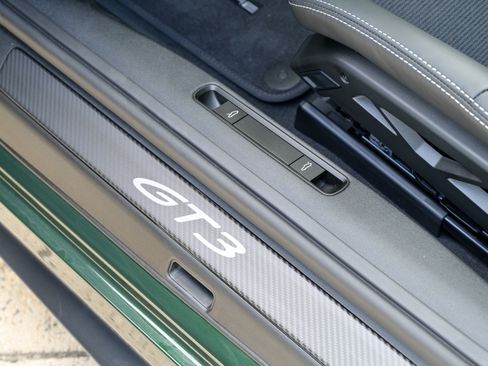 Used 2026 Porsche 911 GT3 image 23