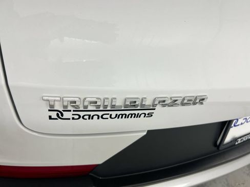 Used 2023 Chevrolet TrailBlazer LT FWD image 25