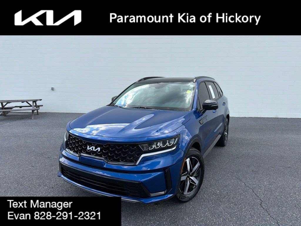 Used 2023 Kia Sorento S w/ Panoramic Sunroof Package FWD image 1