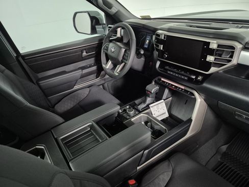 New 2026 Toyota Tundra SR5 image 33