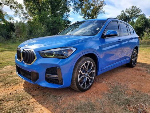 Used 2020 BMW X1 sDrive28i w/ Premium Package image 18