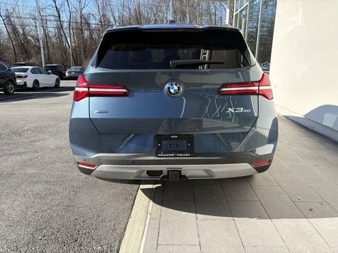 Used 2025 BMW X3 xDrive30i w/ Premium Package image 4