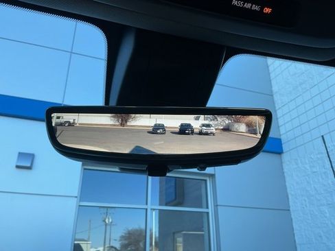 Used 2023 Chevrolet Silverado 2500 LTZ w/ LTZ Premium Package image 19