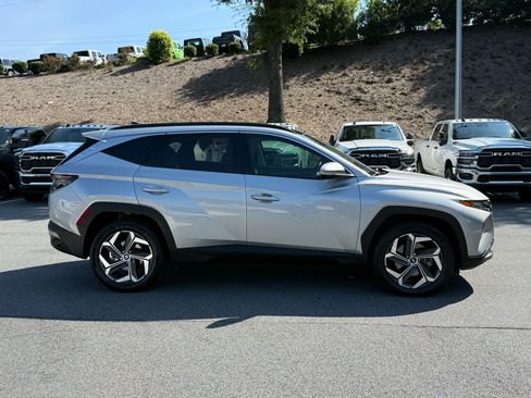Used 2024 Hyundai Tucson Limited AWD/4WD image 6