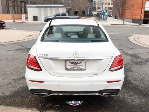 Used 2019 Mercedes-Benz E 300 image 6