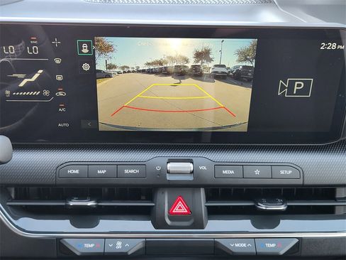 New 2025 Kia K4 GT-Line image 14