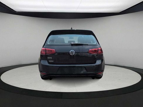 Used 2015 Volkswagen Golf 4-Door FWD image 7