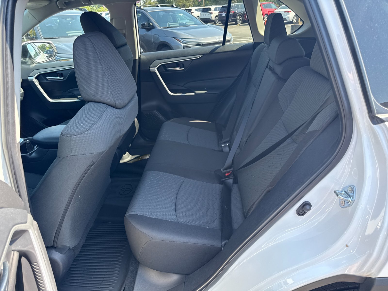 Used 2025 Toyota RAV4 XLE w/ Weather Package AWD/4WD image 12