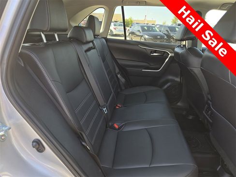 Used 2024 Toyota RAV4 XLE Premium image 31
