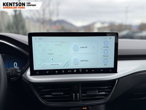 Used 2025 Ford Escape Platinum image 31