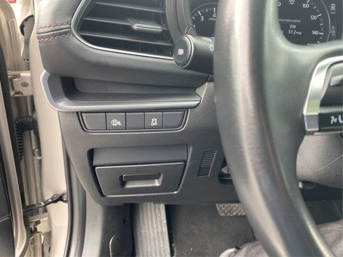 Used 2025 MAZDA MAZDA3 s Sport image 19