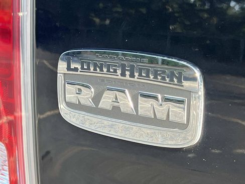 Used 2016 RAM 1500 Laramie Longhorn w/ Convenience Group AWD/4WD image 11