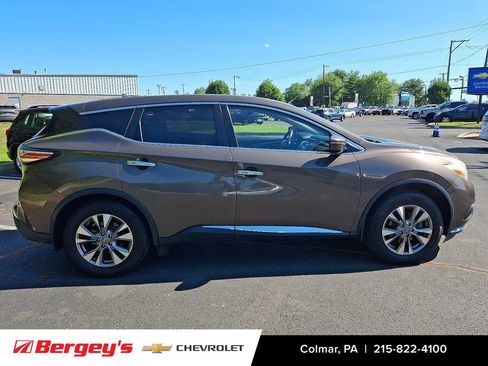 Used 2016 Nissan Murano S w/ Navigation Package AWD/4WD image 9