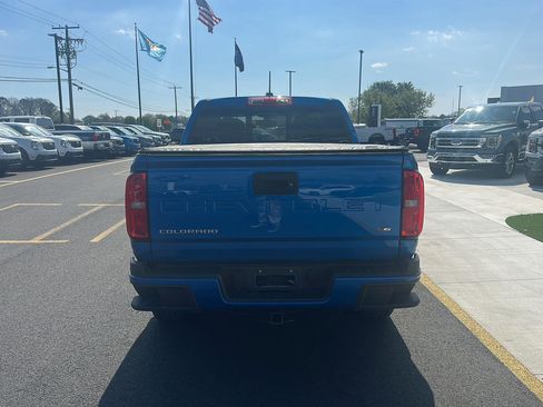 Used 2022 Chevrolet Colorado LT w/ LT Convenience Package image 5