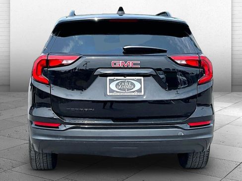 Used 2020 GMC Terrain SLE w/ Driver Convenience Package FWD image 3
