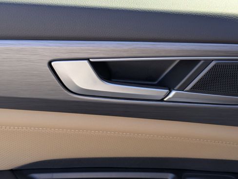 New 2026 Volkswagen Atlas Cross Sport SE image 26