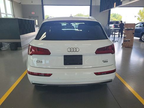 Used 2018 Audi Q5 2.0T Premium Plus w/ Premium Plus Package AWD/4WD image 4