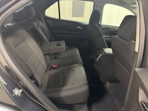Used 2022 Chevrolet Equinox LT image 23