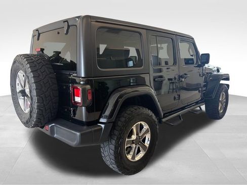 Used 2020 Jeep Wrangler Unlimited Sahara w/ Cold Weather Group AWD/4WD image 4