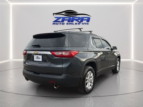Used 2018 Chevrolet Traverse LT image 7