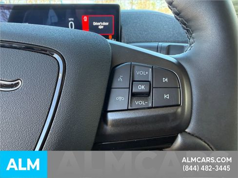 Used 2025 Ford Mustang Mach-E Premium image 25