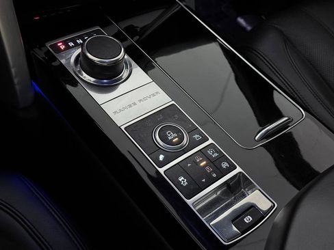 Used 2014 Land Rover Range Rover HSE image 35