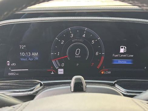 Used 2024 Cadillac Escalade ESV V w/ LPO, ONYX Package AWD/4WD image 30