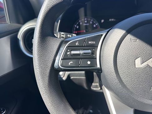 Used 2024 Kia Forte LXS image 13