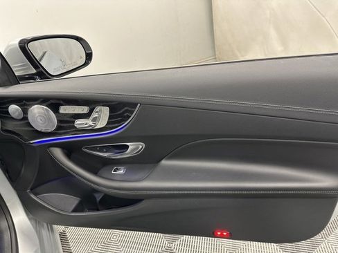 Used 2018 Mercedes-Benz E 400 4MATIC Cabriolet image 31