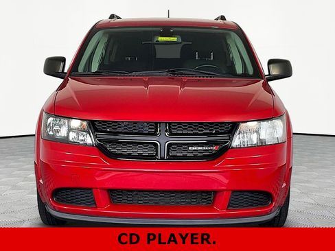 Used 2020 Dodge Journey SE w/ SE Popular Equipment Group FWD image 2