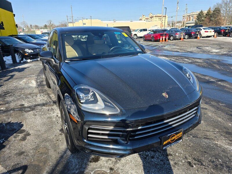 Used 2019 Porsche Cayenne AWD/4WD image 4