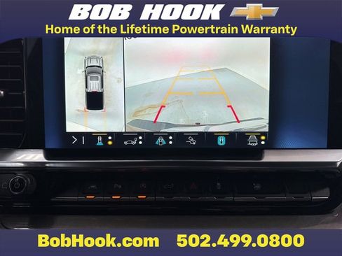 Used 2023 Chevrolet Silverado 1500 High Country w/ Technology Package image 19