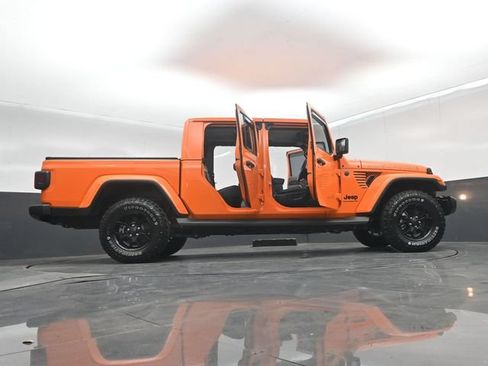 Used 2025 Jeep Gladiator Sport AWD/4WD image 76