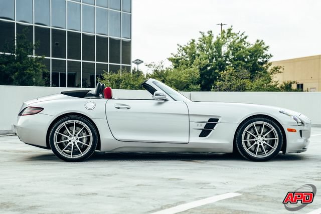 Used 2012 Mercedes-Benz SLS AMG Roadster image 10
