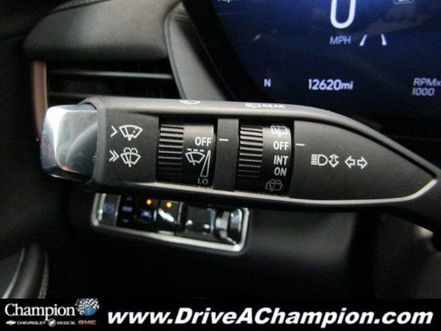 Certified 2025 Buick Envision Sport Touring image 25