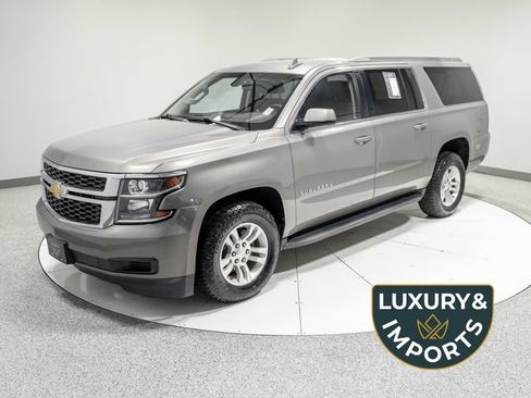 Used 2018 Chevrolet Suburban LS w/ Skid Plate Package AWD/4WD image 1