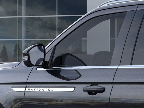 New 2025 Lincoln Navigator Reserve image 20