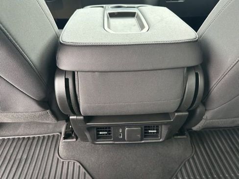 Used 2023 GMC Sierra 1500 Elevation image 20