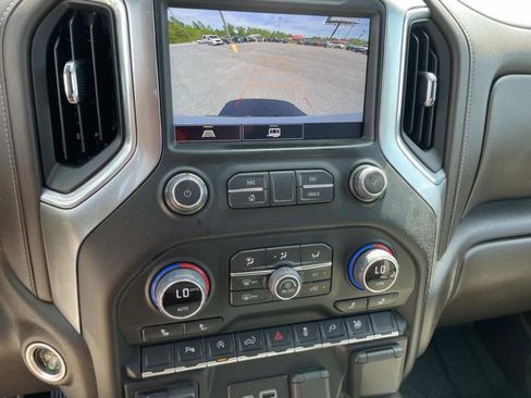 Used 2022 Chevrolet Silverado 1500 RST w/ Redline Edition image 26