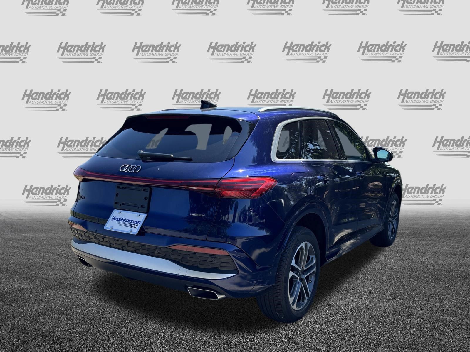 Used 2025 Audi Q5 Premium Plus AWD/4WD image 11