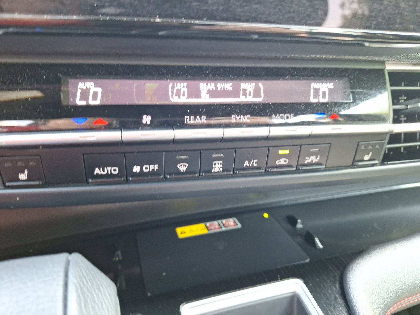Used 2026 Toyota Sienna XSE AWD/4WD image 26