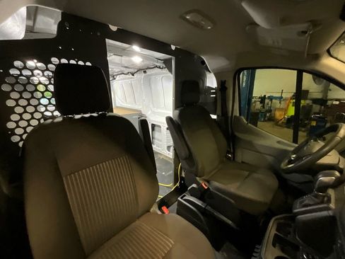 Used 2019 Ford Transit 150 130 Low Roof image 18