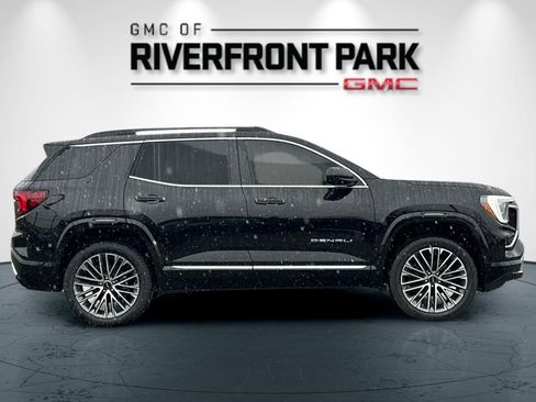 New 2026 GMC Terrain Denali w/ LPO, Floor Liner Package image 2