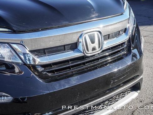 Used 2020 Honda Pilot Touring image 15